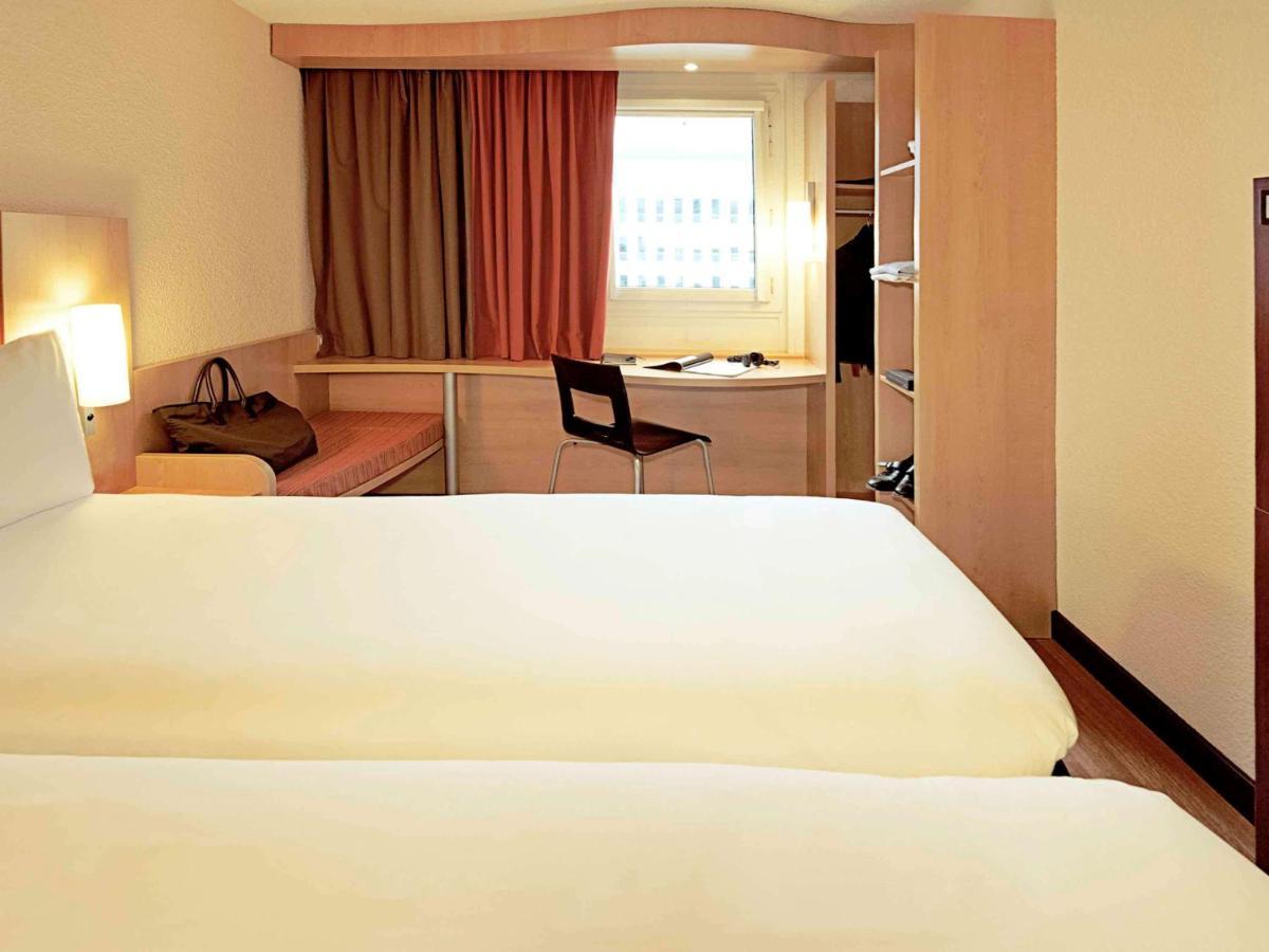 Ibis Poitiers Beaulieu Hotell Exteriör bild